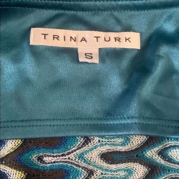 Trina Turk Wavy Print Knit Tank - Picture 5 of 8